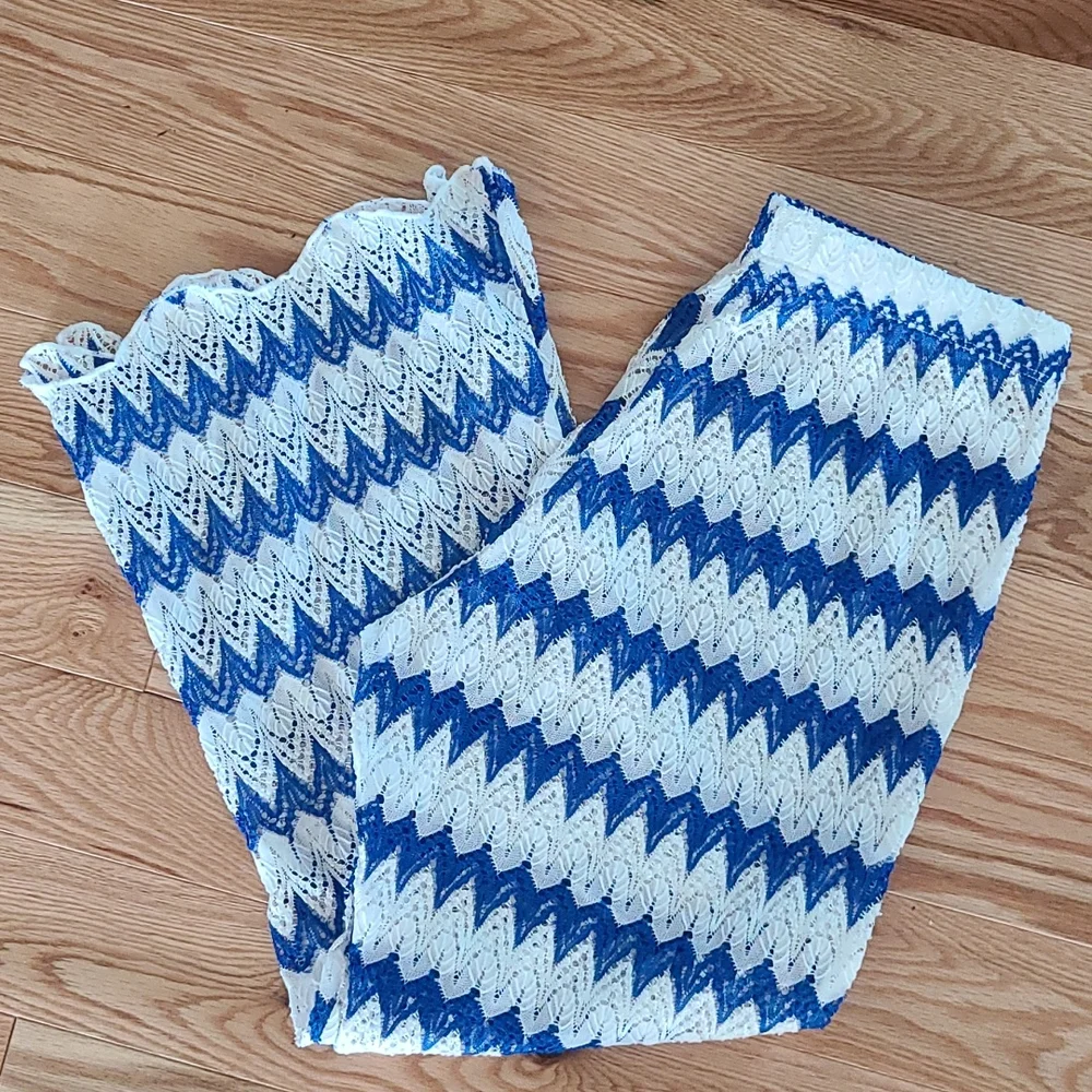 Shein Swim Cover-up Beach Capris.  Size Small*  Blue/White Chevron - Picture 7 of 7